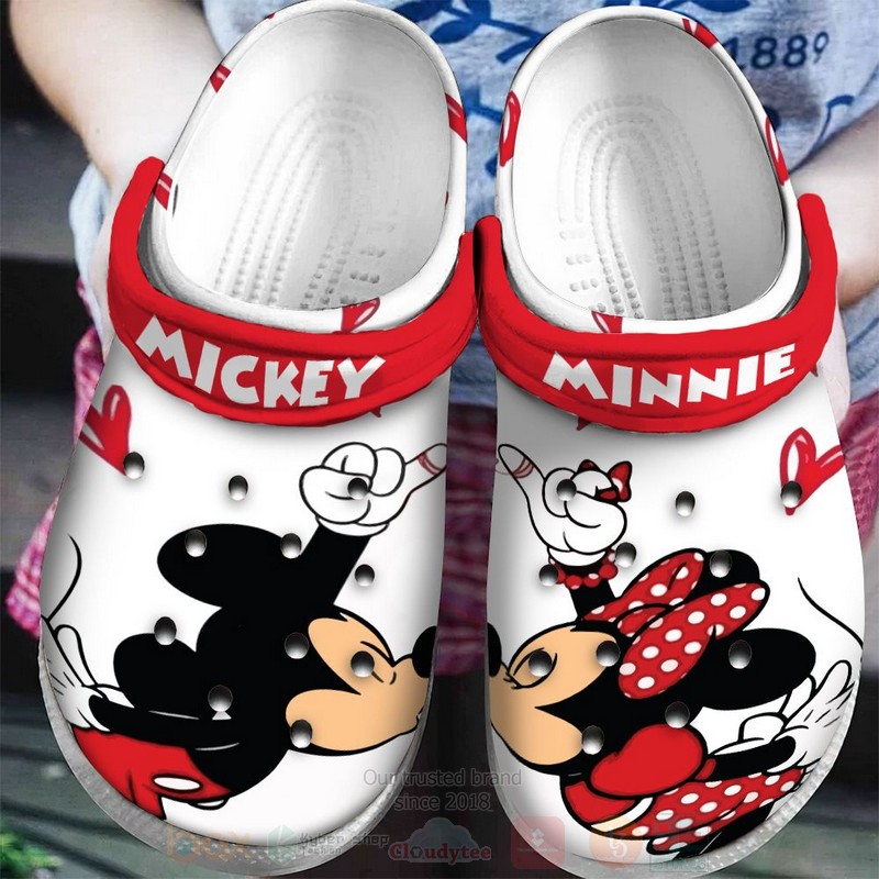 Mickey_Mouse_and_Minnie_Mouse_White_Crocband_Crocs_Clog_Shoes