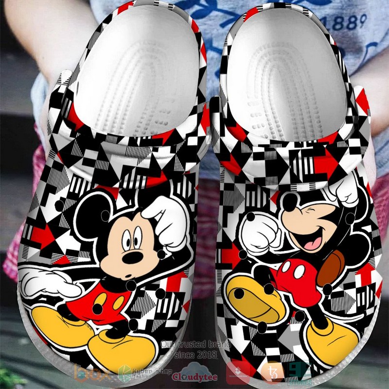 Mickey_Mouse_black_white_Crocband_Clog