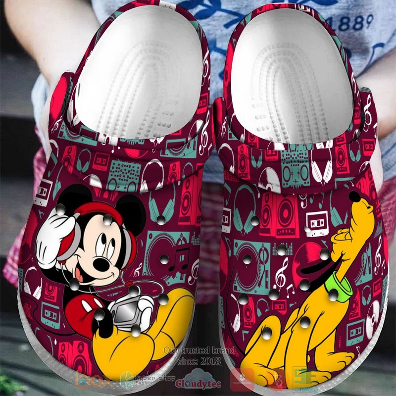 Music_Mickey_Mouse_and_Pluto_Crocband_Clog_1