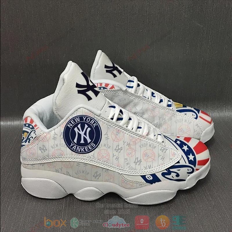 New_York_Yankees_Football_MLB_logo_Air_Jordan_13_shoes
