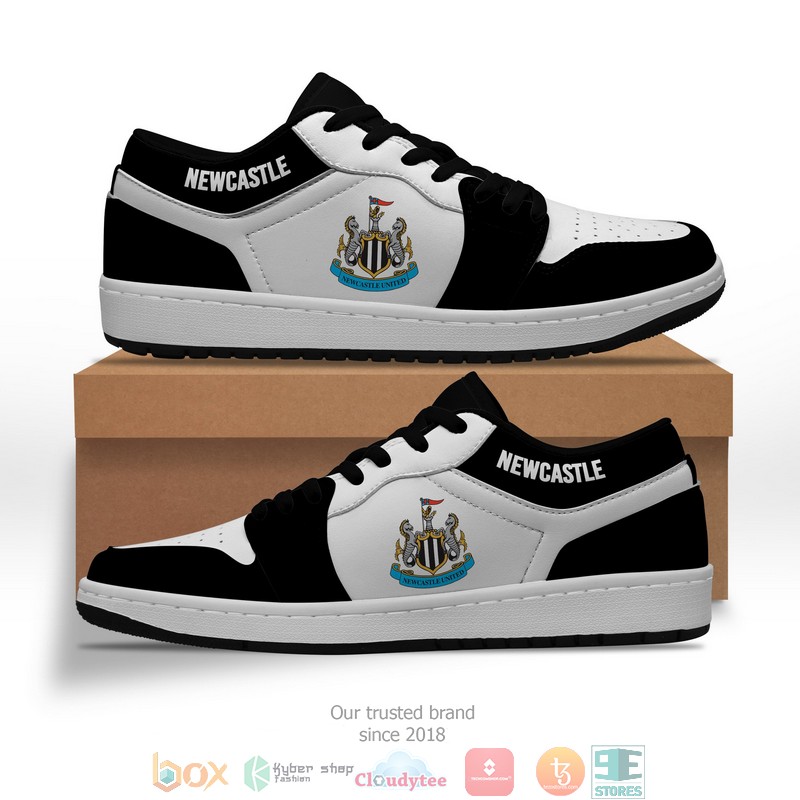 Newcastle_United_FC_Air_Jordan_low_top_shoes