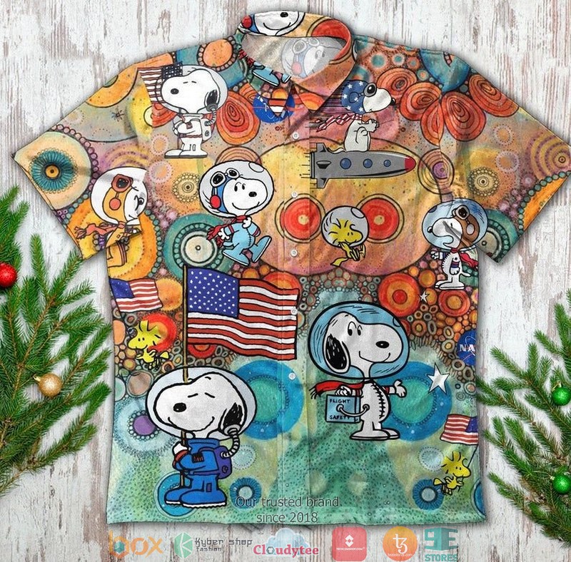 Snoopy_Astronaut_Button_Cartoon_Peanuts_Short_Sleeve_Hawaiian_Shirt