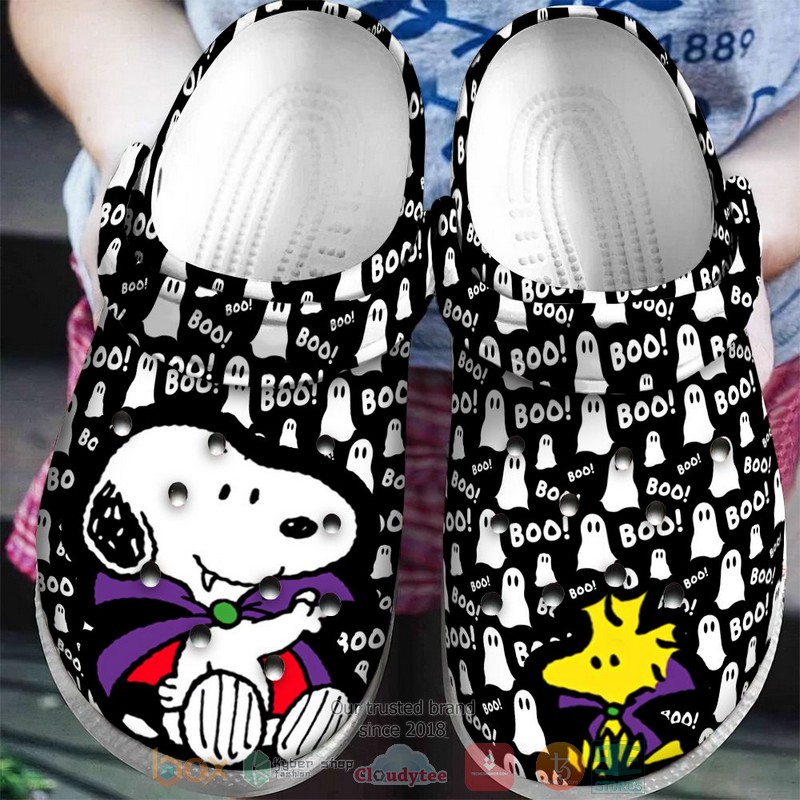 Snoopy_and_Woodstock_Vampire_Boo_ghost_pattern_Crocband_Clog