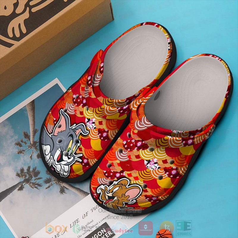 Tom_and_Jerry_red_yellow_Crocband_Clog