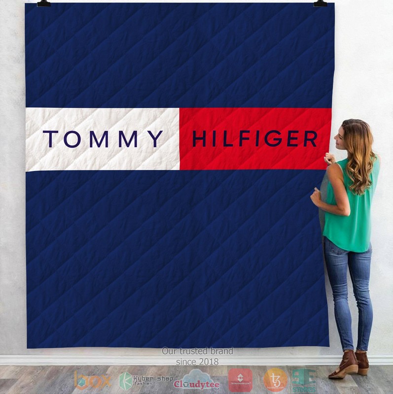 Tommy_Hilfiger_Navy_Quilt_blanket