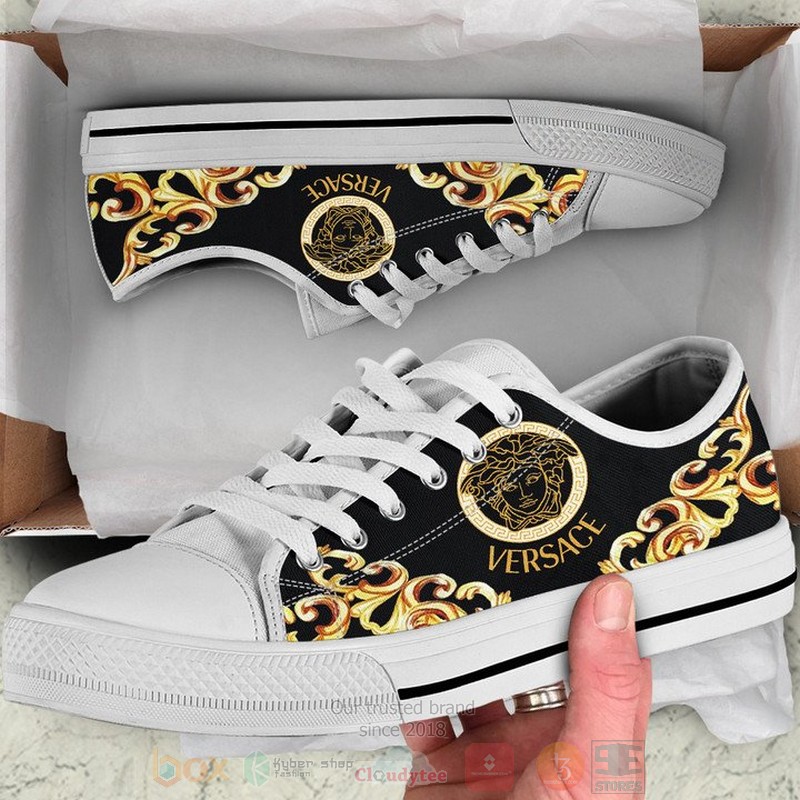 Versace_Luxury_brand_black_yellow_pattern_canvas_low_top_shoes