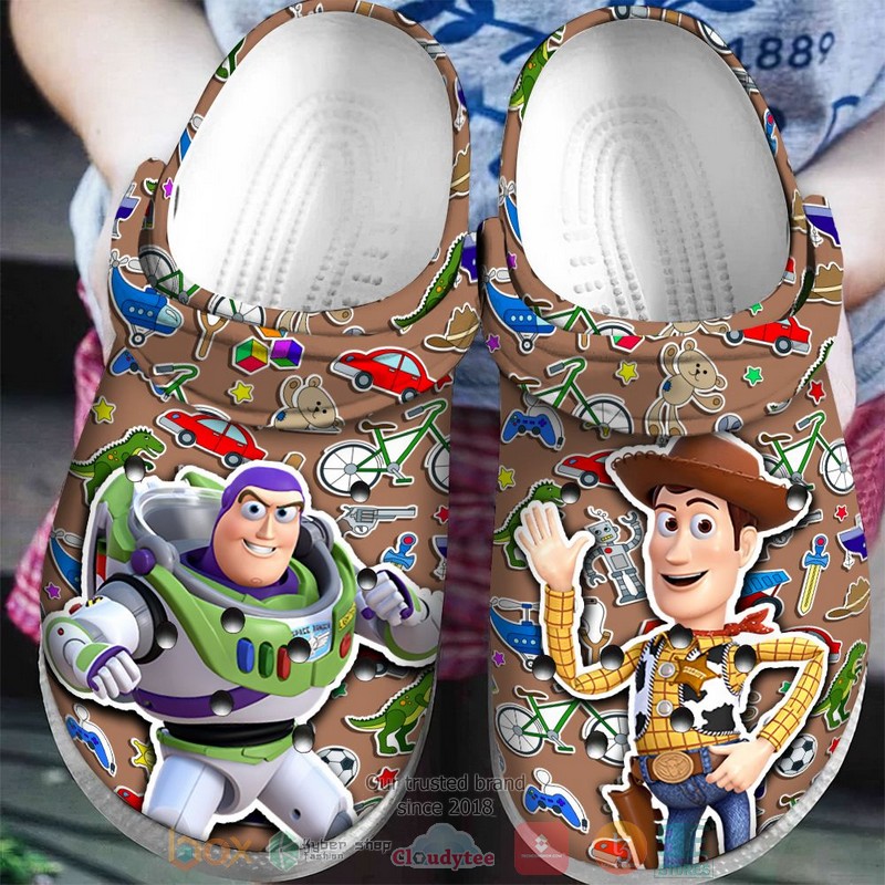 Woody_and_Buzz_Lightyear_Crocband_Clog_1