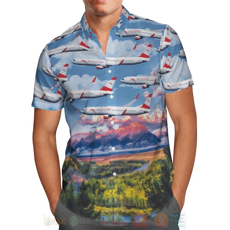 Austrian_Airlines_Boeing_767-31AER_Hawaiian_Shirt_1