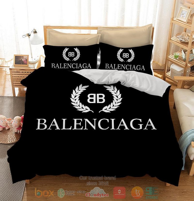 Balenciaga_Logo_Bedding_Set