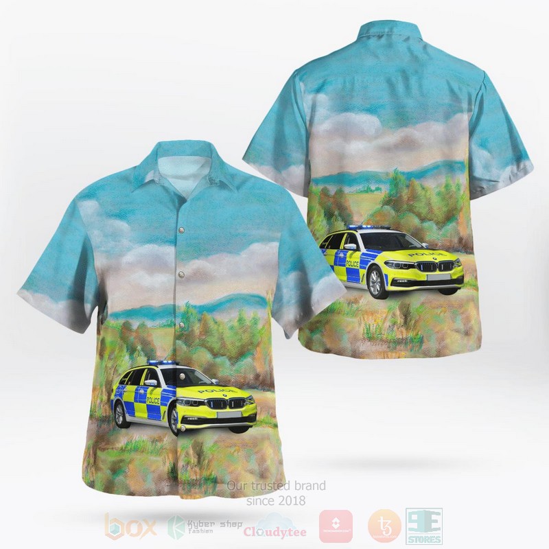 Devon_and_Cornwall_Police_BMW_530d_Hawaiian_Shirt