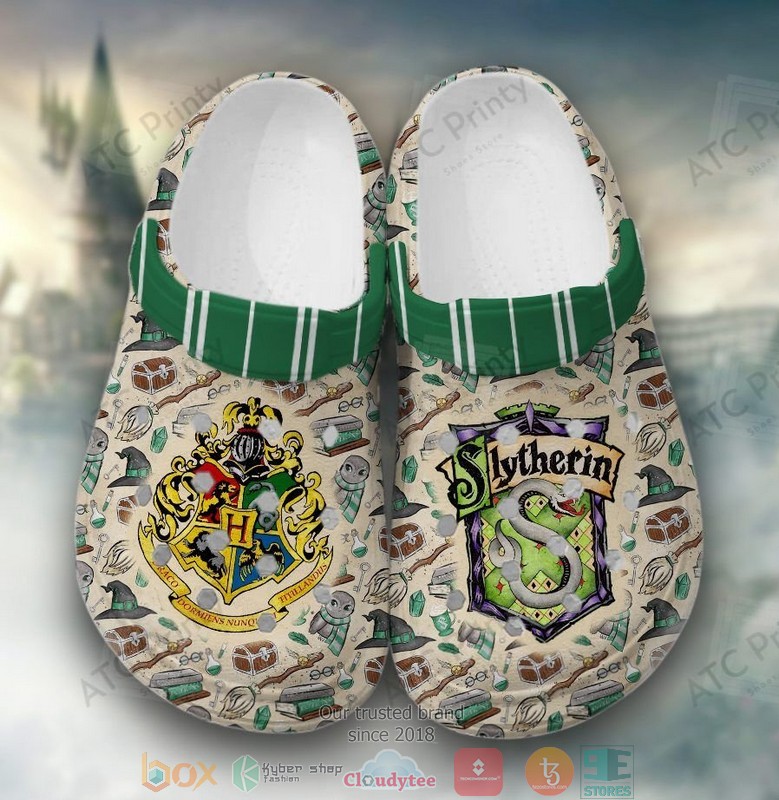 Harry_Potter_Slytherin_Crocband_Crocs_Clog_Shoes