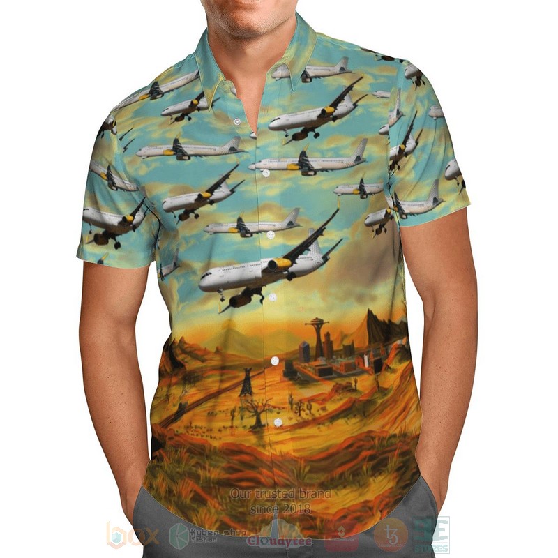 Vueling_Airbus_A321-200_Hawaiian_Shirt_1