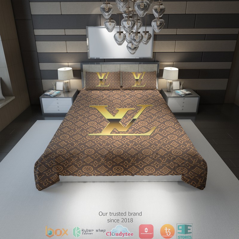 Louis_Vuitton_gold_logo_brown_bedding_set
