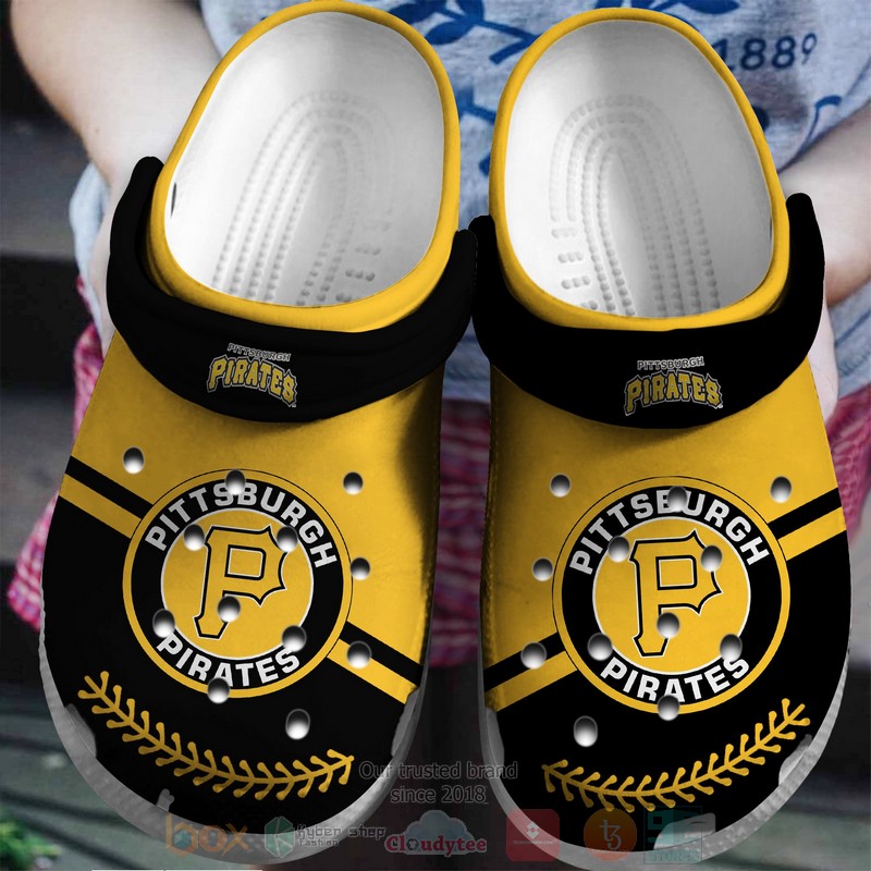MLB_Pittsburgh_Pirates_Yellow-Black_Crocband_Crocs_Clog_Shoes