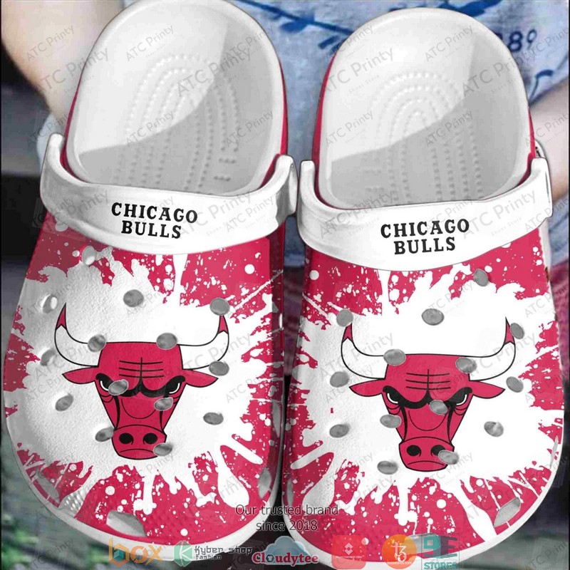 NBA_Chicago_Bulls_Red_Crocband_Clogs