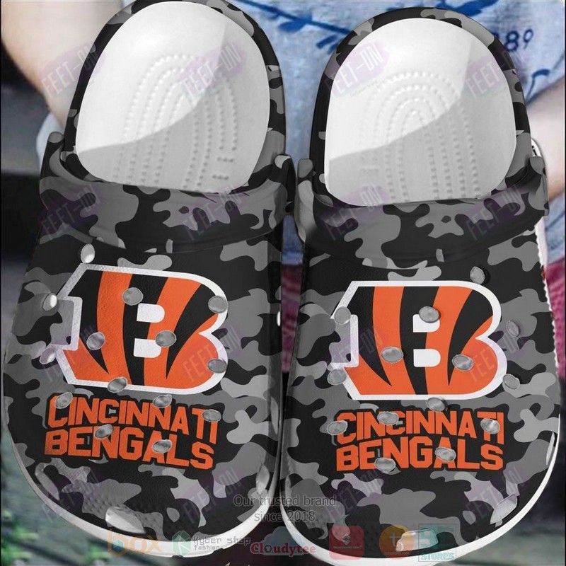 NFL_Cincinnati_Bengals_Crocband_Crocs_Clog_Shoes