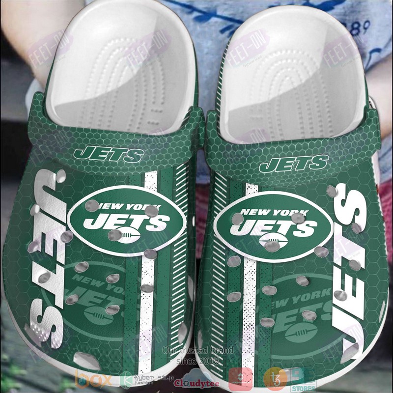 NFL_New_York_Jets_logo_green_Crocband_Clogs
