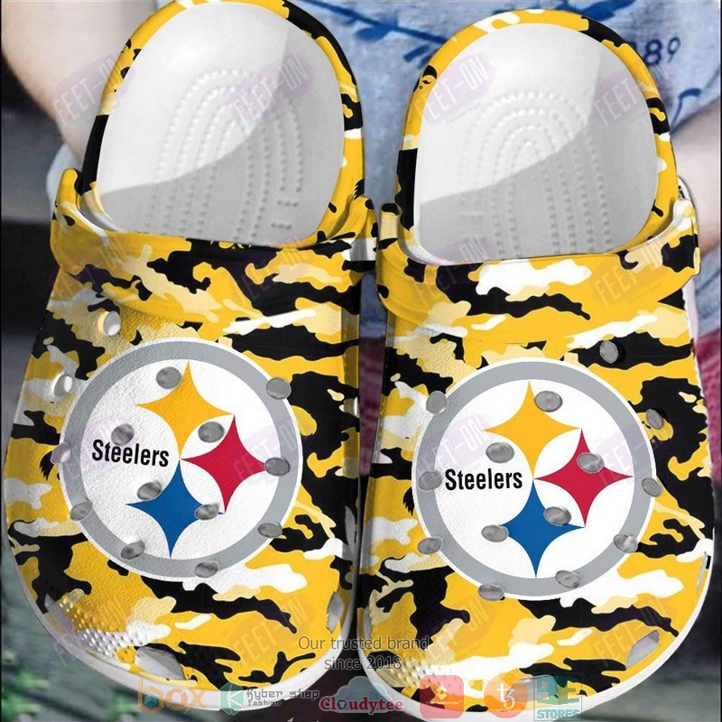NFL_Pittsburgh_Steelers_Yellow_Camo_Crocband_Clogs