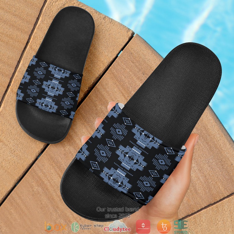 Pattern_Native_Slide_Sandals