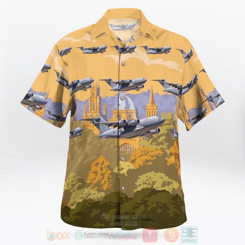 Royal_Air_Force_No._99_Squadron_Boeing_C-17A_Globemaster_III_Hawaiian_Shirt_1