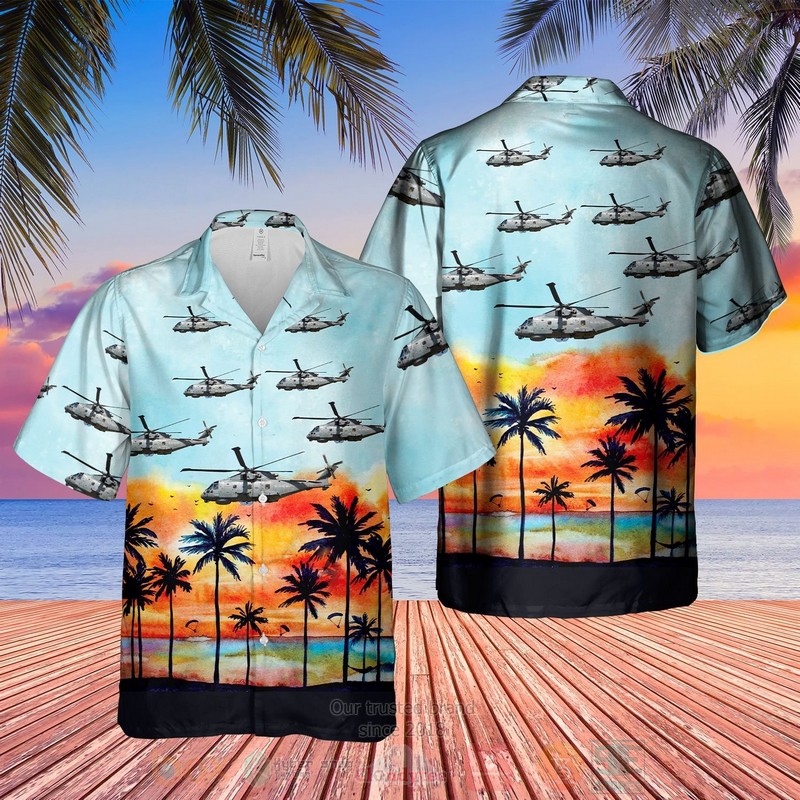 Royal_Navy_MERLIN_HM_MK2_Hawaiian_Shirt_Short