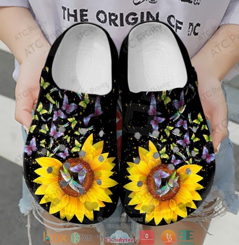 Sunflowers_Buterfly_Crocband_Clogs