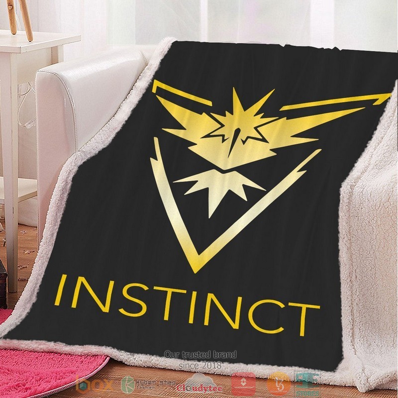 Team_Instinct_Throw_Blanket