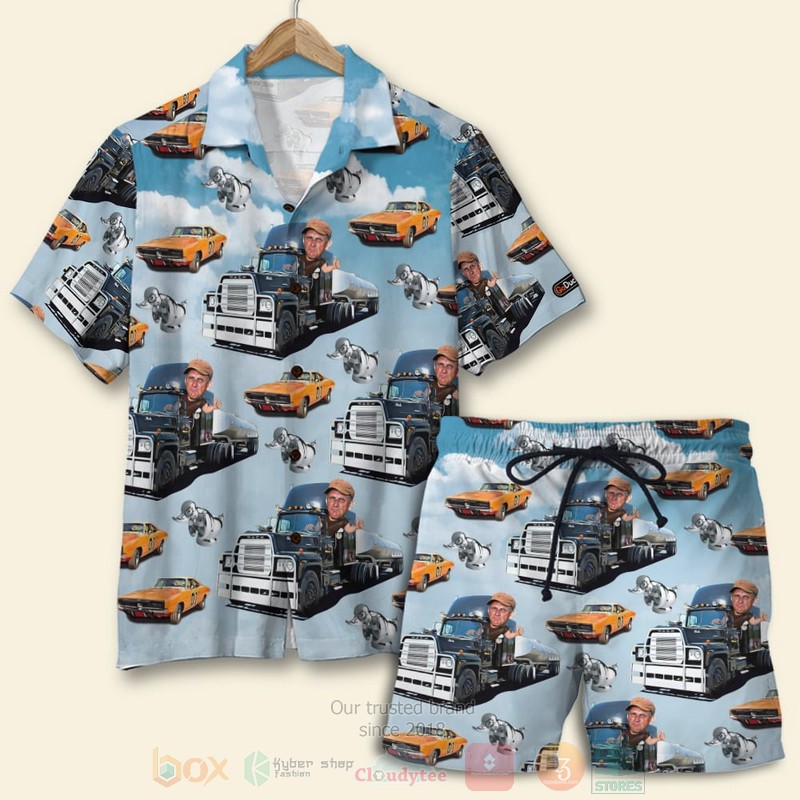 Trucker_Truck_And_Angry_Convoy_Duck_Pattern_Hawaiian_Shirt_Short