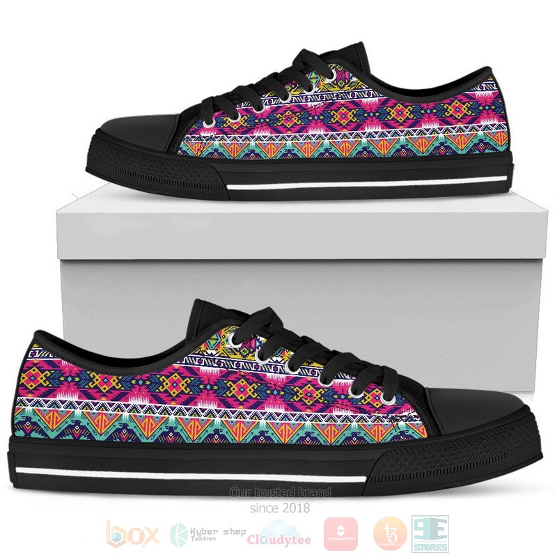 United_Tribe_Symbols_Native_American_Design_Low_Top_Canvas_Shoes