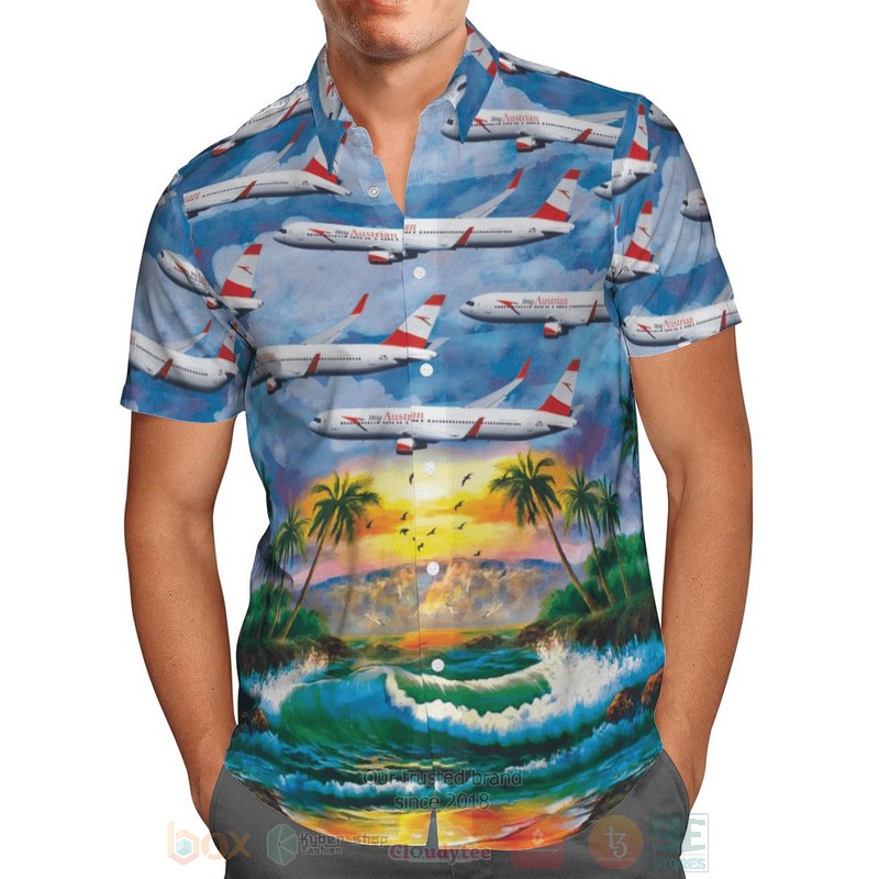 Austrian_Airlines_Boeing_767-31AER_Blue_Hawaiian_Shirt_1