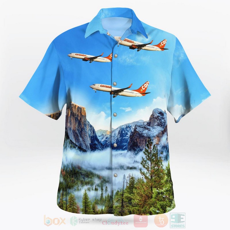 Corendon_Dutch_Airlines_Boeing_737-804_Hawaiian_Shirt_1
