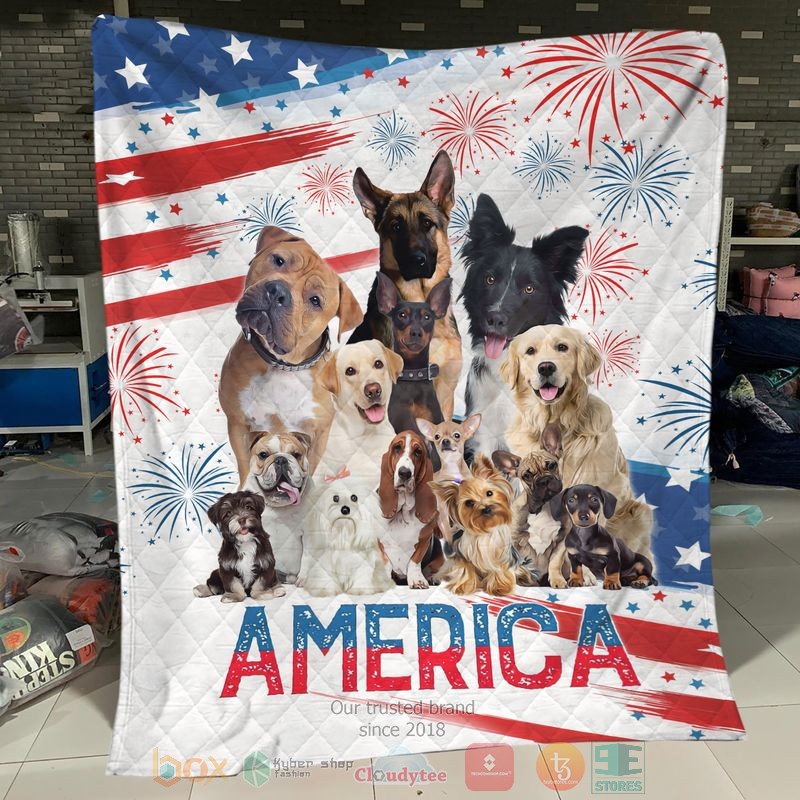 Dog_Breed_America_Independence_Day_Quit