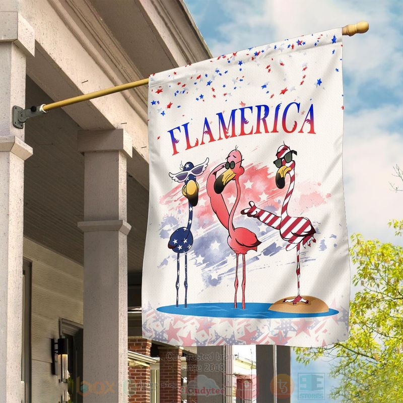 Flamingos_US_Independence_Day_Flag_1