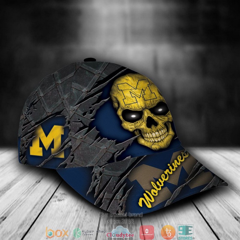 Michigan_Wolverines_Skull_NCAA1_Custom_Name_Cap_1