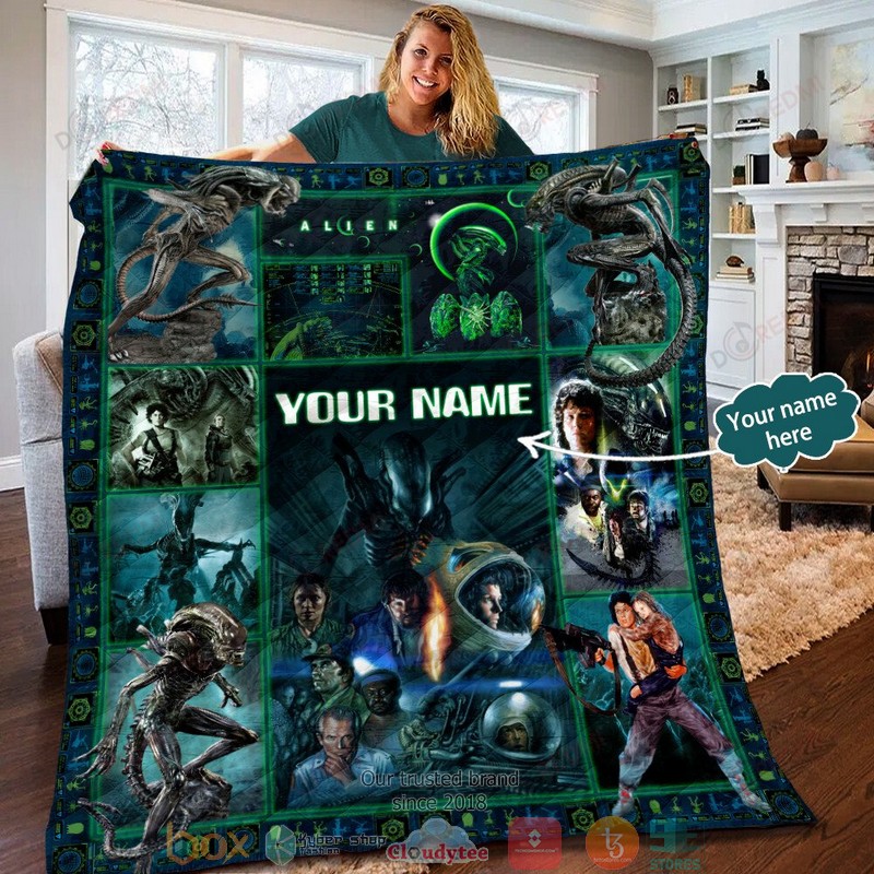 Personalized_The_Alien_custom_Quilt