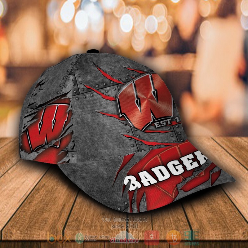 Personalized_Wisconsin_Badgers_NCAA_Custom_name_Cap_1