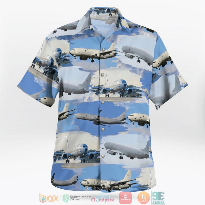 RAF_Boeing_P-8A_Poseidon-MRA1_Hawaiian_Shirt_1