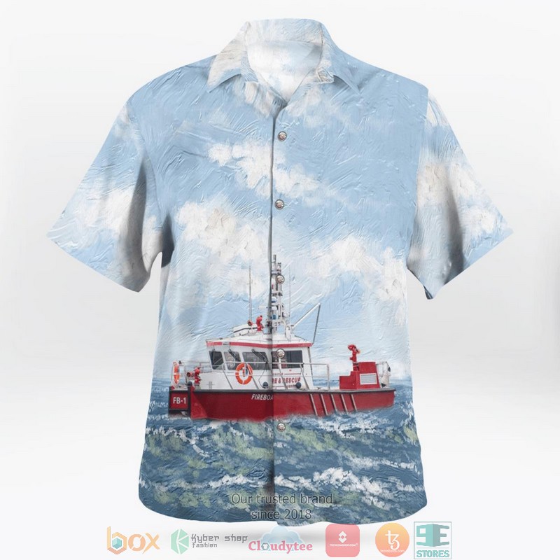 Vancouver_British_Columbia_Canada_Vancouver_Fire_and_Rescue_Services_Fireboat_1_Aloha_Shirt_1