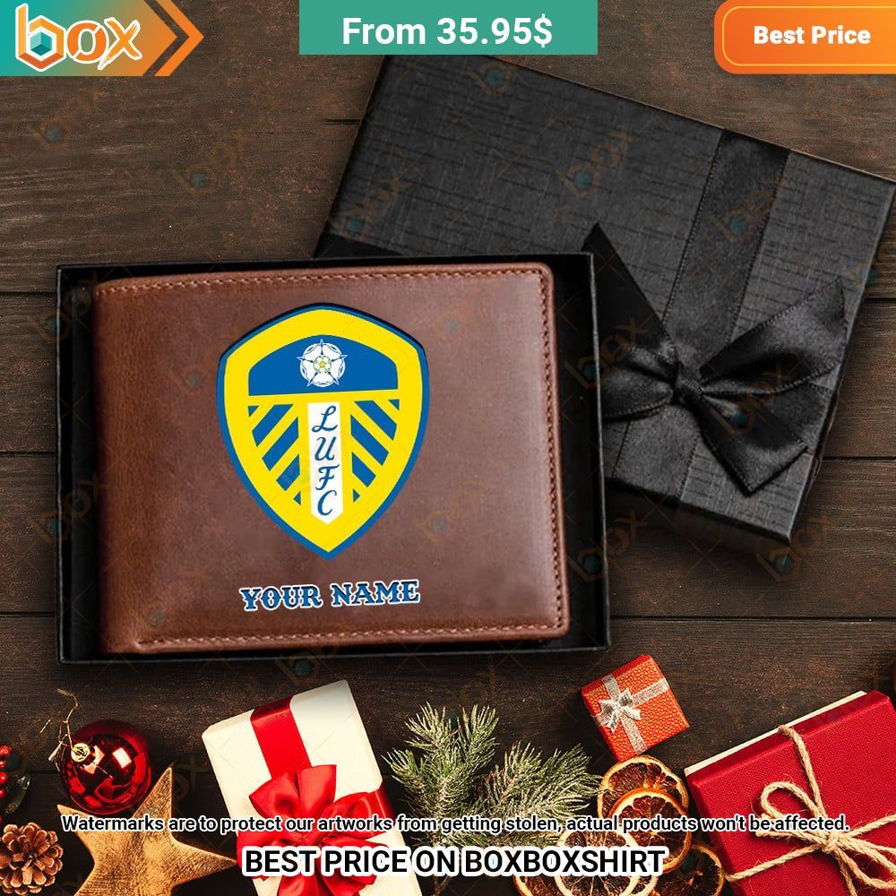 leeds united f c personalized leather wallet 1 577.jpg