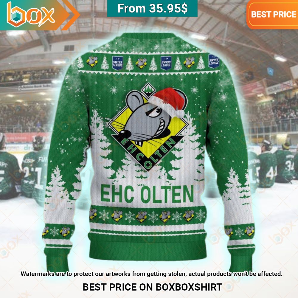 EHC Olten Christmas Sweater Oh my God you have put on so much!