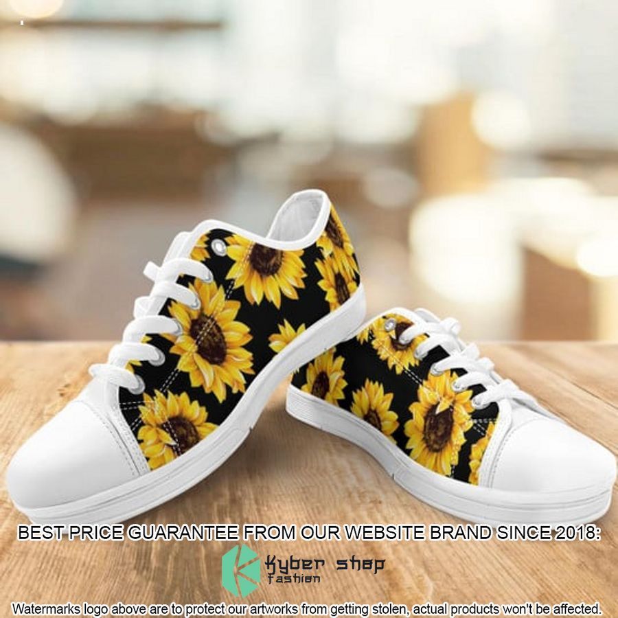 sunflowers-canvas-low-top-shoes-3